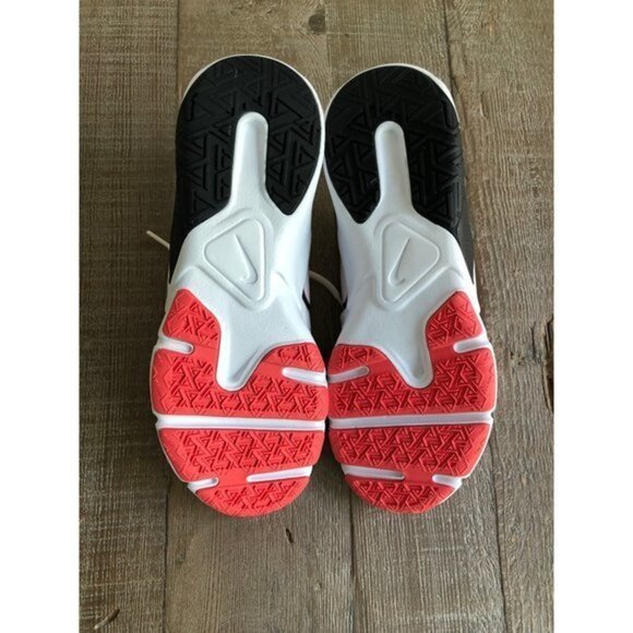 NEW NIKE Legend Essential 2 WOMEN white sneakers size 8.5 - Picture 6 of 8